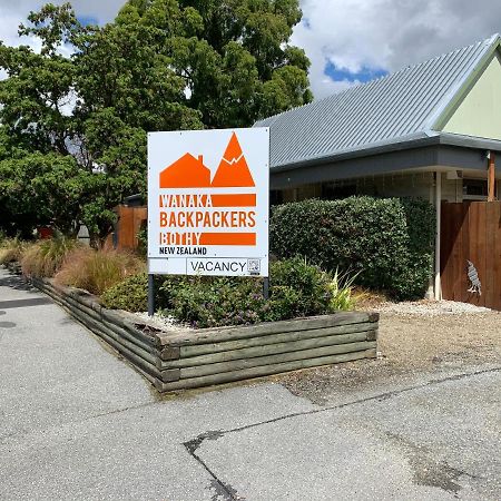 Wanaka Backpackers Bothy Hostel ภายนอก รูปภาพ