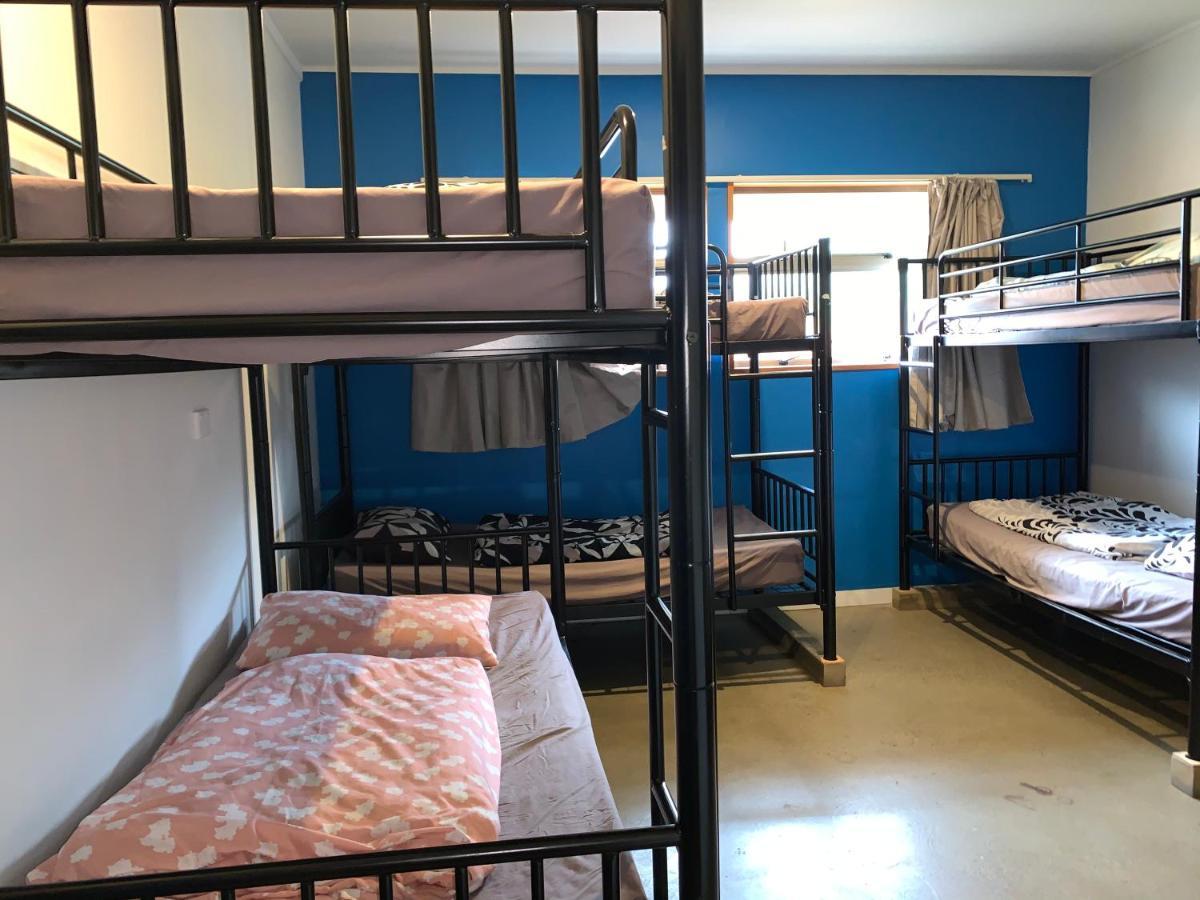 Wanaka Backpackers Bothy Hostel ภายนอก รูปภาพ