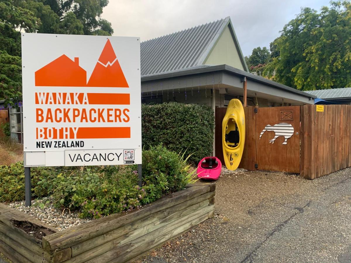Wanaka Backpackers Bothy Hostel ภายนอก รูปภาพ