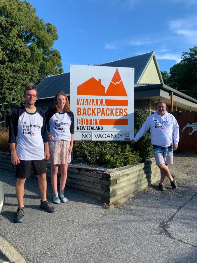 Wanaka Backpackers Bothy Hostel ภายนอก รูปภาพ